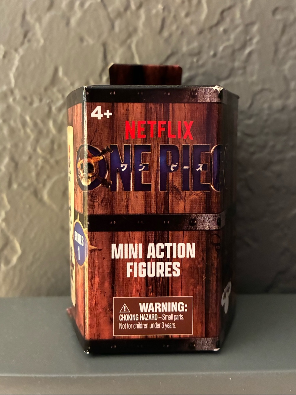 NWT One Piece Mini Netflix Action Figures Mystery figure Pack. Brand new!